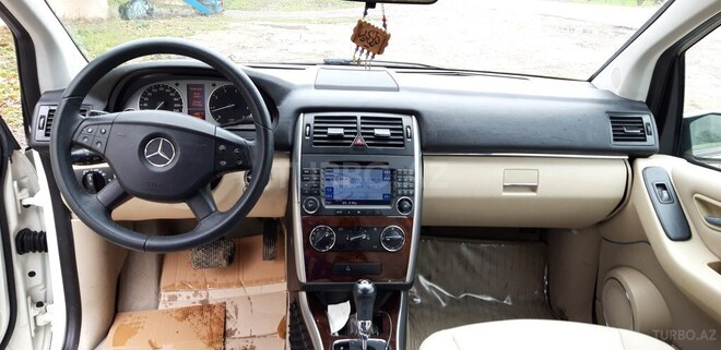 Mercedes B 170 2009, 83,528 km - 1.7 l - Bakı