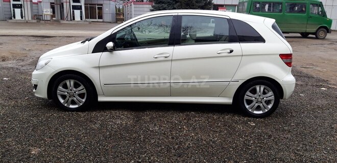 Mercedes B 170 2009, 83,528 km - 1.7 l - Bakı