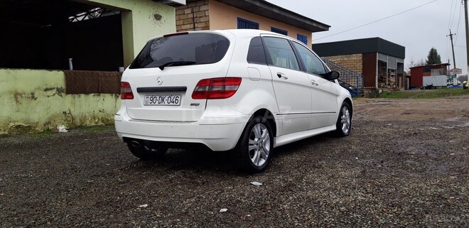 Mercedes B 170 2009, 83,528 km - 1.7 l - Bakı