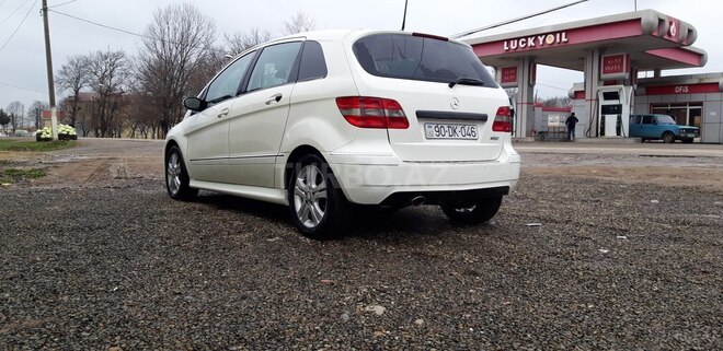 Mercedes B 170 2009, 83,528 km - 1.7 l - Bakı