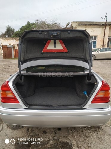 Mercedes C 180 1995, 303,711 km - 1.8 l - Bakı