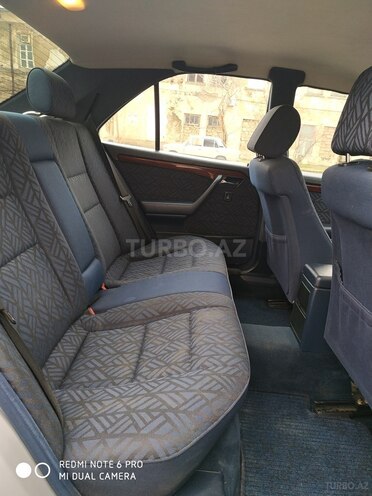 Mercedes C 180 1995, 303,711 km - 1.8 l - Bakı