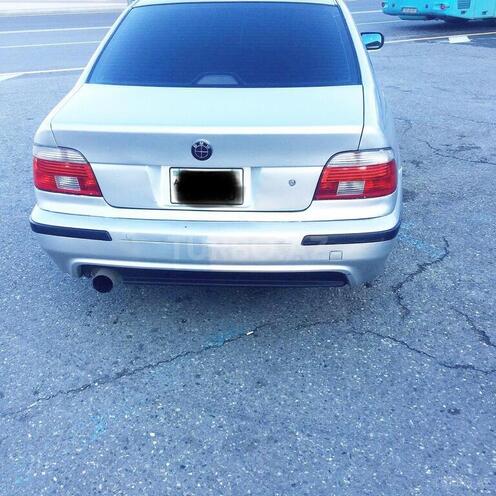BMW 528 1998, 290,000 km - 2.8 l - Bakı