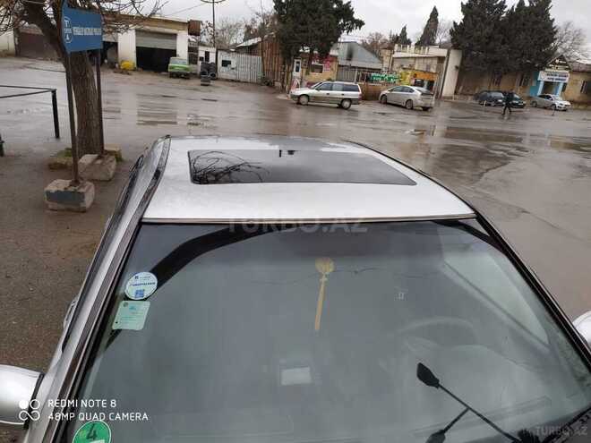 Mercedes E 220 2000, 235,107 km - 2.2 l - Bakı