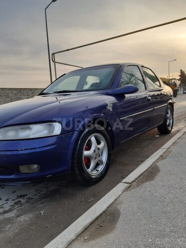 Opel Vectra 1996, 280,000 km - 1.6 l - Bakı