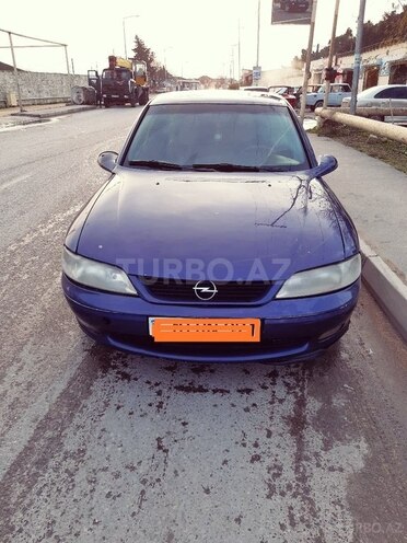 Opel Vectra 1996, 280,000 km - 1.6 l - Bakı