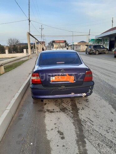 Opel Vectra 1996, 280,000 km - 1.6 l - Bakı