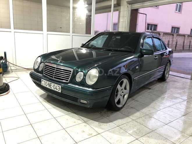 Mercedes E 320 1998, 365,000 km - 3.2 l - Bakı