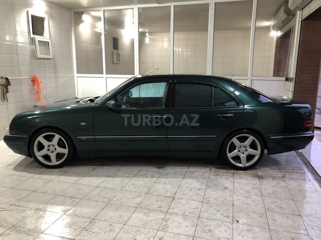 Mercedes E 320 1998, 365,000 km - 3.2 l - Bakı