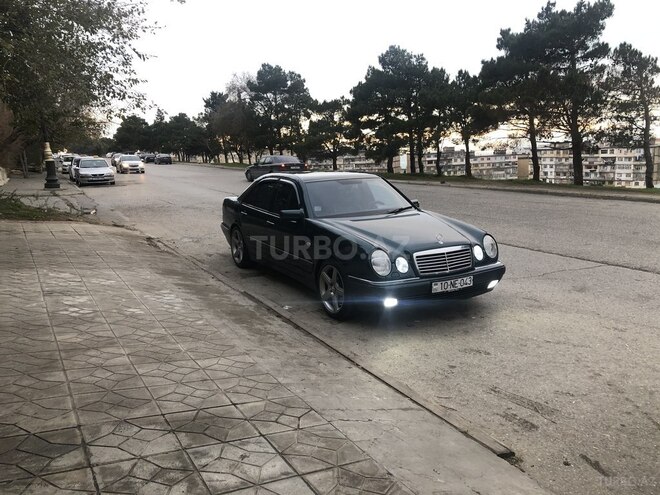 Mercedes E 320 1998, 365,000 km - 3.2 l - Bakı