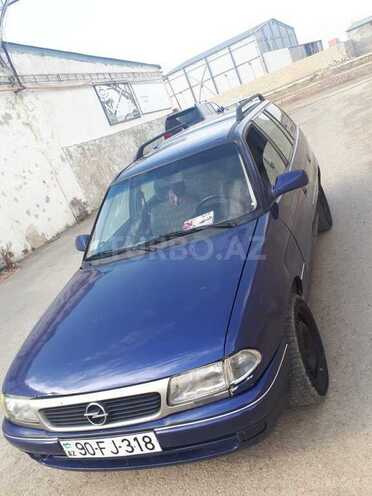 Opel Astra 1997, 318,000 km - 1.6 л - Bakı