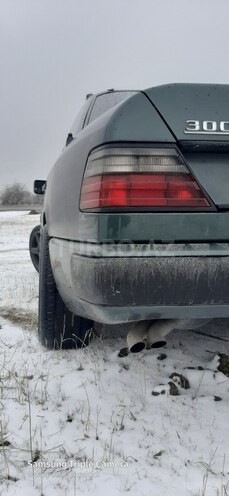 Mercedes E 300 1988, 123,456 km - 0.3 л - Şəmkir