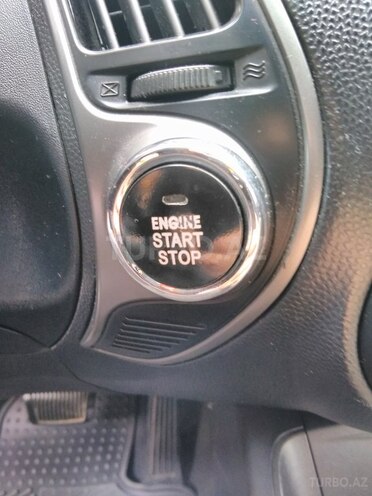 Hyundai ix35 2013, 100,000 km - 2.0 л - Bakı