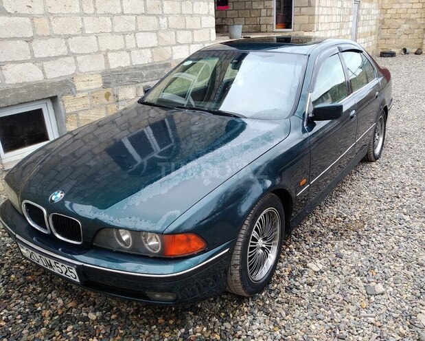 BMW 528 1997, 290,000 km - 2.8 л - Gəncə