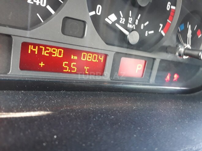 BMW 320 2000, 147,000 km - 2.2 л - Bakı