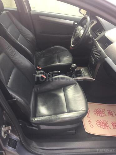 Opel Astra 2006, 166,200 km - 1.4 l - Bakı