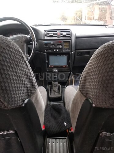 Opel Vectra 1994, 330,000 km - 1.8 l - Bakı