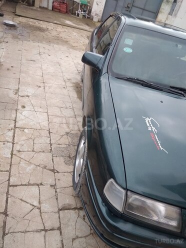 Opel Vectra 1994, 330,000 km - 1.8 l - Bakı