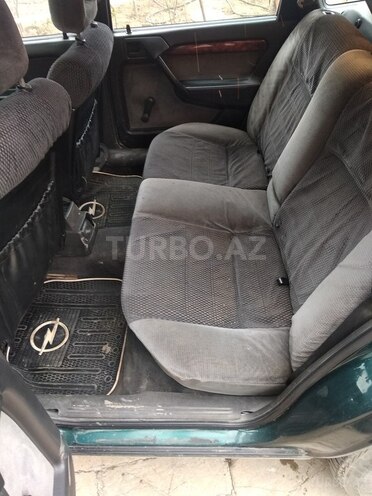 Opel Vectra 1994, 330,000 km - 1.8 l - Bakı