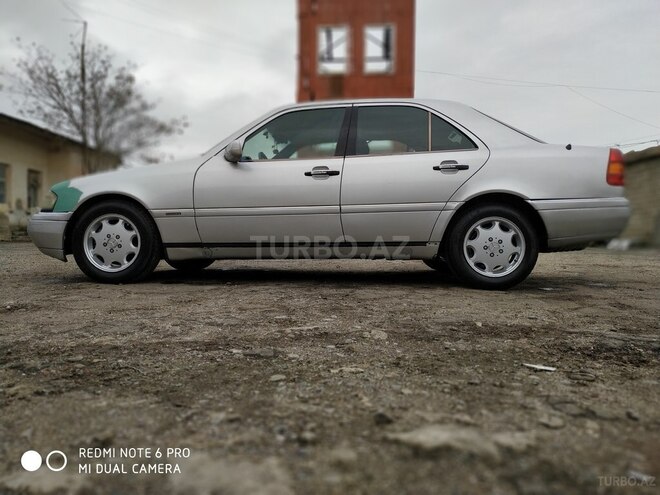 Mercedes C 180 1995, 3,037,111 km - 0.2 l - Bakı