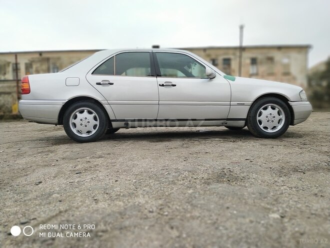 Mercedes C 180 1995, 3,037,111 km - 0.2 l - Bakı