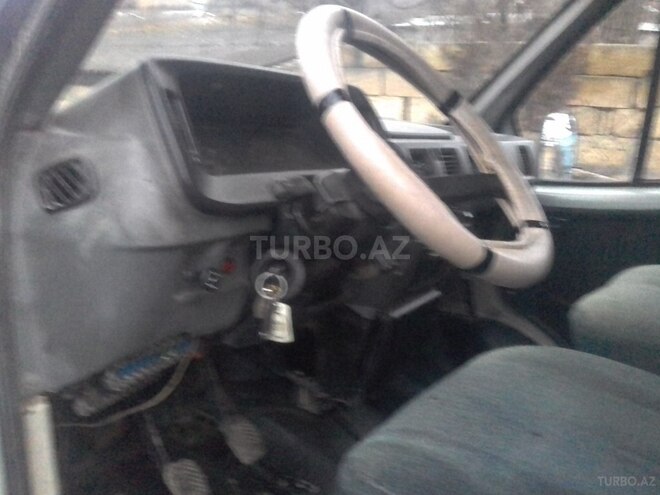 GAZ 33021 1998, 687,310 km - 2.5 l - Qusar
