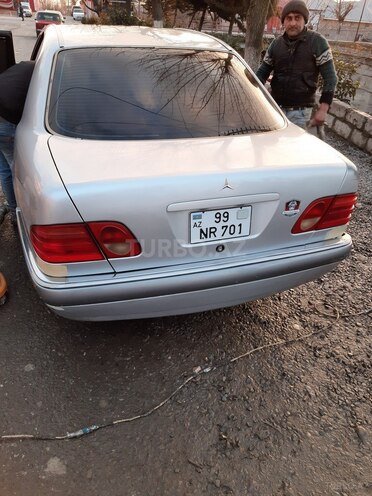 Mercedes E 320 1998, 148,637 km - 1.8 l - Şəki