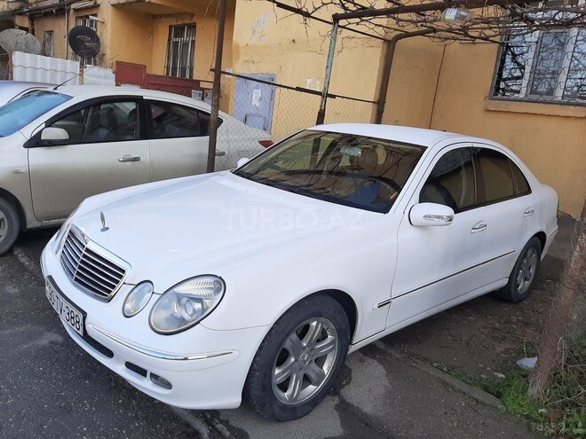 Mercedes E 220 2005, 292,000 km - 2.2 л - Bakı