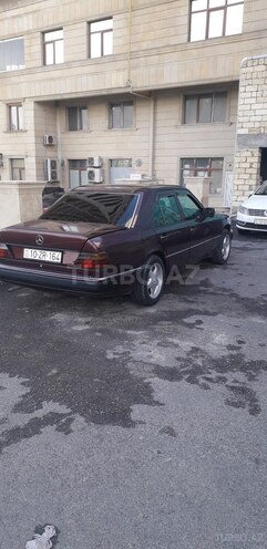 Mercedes E 250 1991, 520,000 km - 2.5 l - Bakı