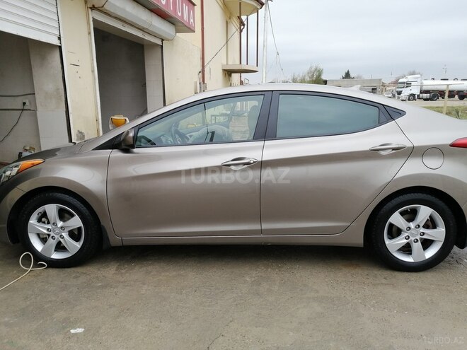 Hyundai Elantra 2012, 149,300 km - 1.8 l - Bakı