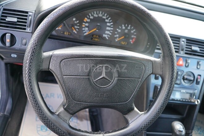 Mercedes C 180 1997, 249,000 km - 1.8 l - Bakı