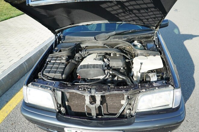Mercedes C 180 1997, 249,000 km - 1.8 l - Bakı