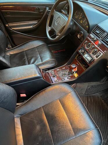 Mercedes C 200 1997, 388,000 km - 2.0 l - Bakı