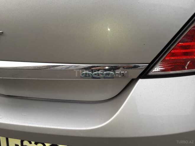 Opel Astra 2009, 210,000 km - 1.4 l - Sumqayıt