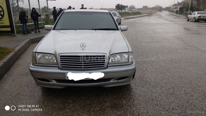 Mercedes C 180 1999, 257,000 km - 1.8 l - Bakı