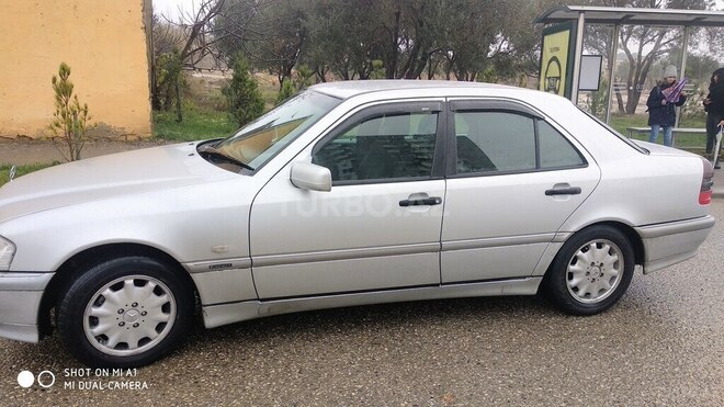 Mercedes C 180 1999, 257,000 km - 1.8 l - Bakı