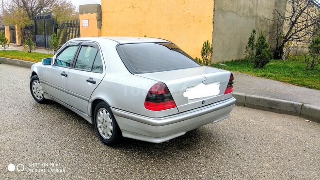 Mercedes C 180 1999, 257,000 km - 1.8 l - Bakı