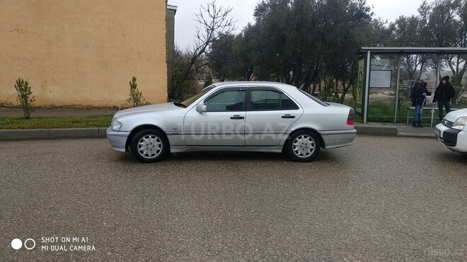 Mercedes C 180 1999, 257,000 km - 1.8 l - Bakı