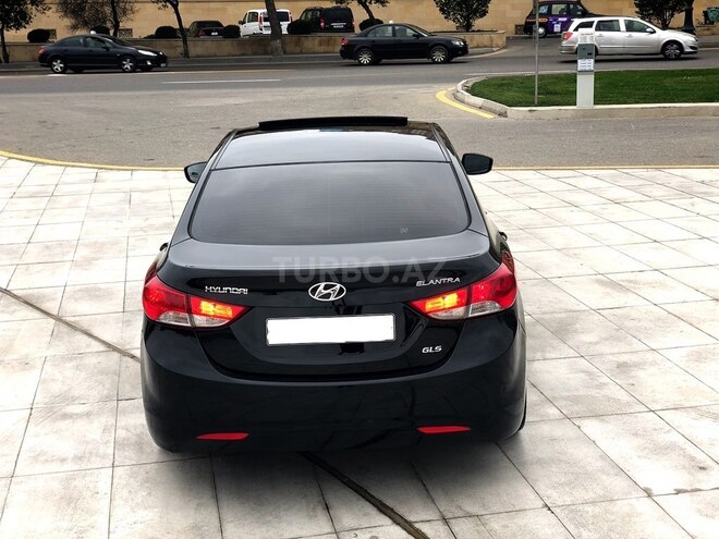 Hyundai Elantra 2013, 130,000 km - 1.8 l - Bakı