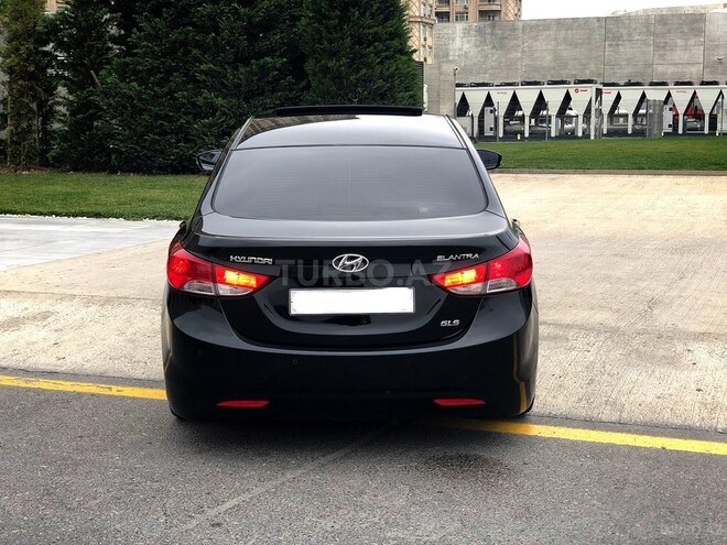 Hyundai Elantra 2013, 130,000 km - 1.8 l - Bakı