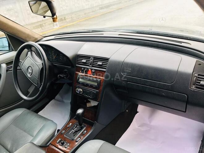 Mercedes C 200 1999, 250,000 km - 2.0 л - Bakı