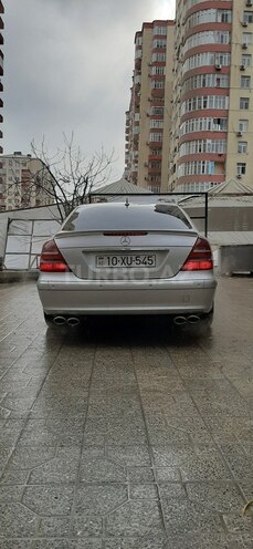 Mercedes E 240 2002, 298,000 km - 2.4 l - Bakı