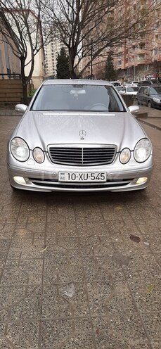 Mercedes E 240 2002, 298,000 km - 2.4 l - Bakı