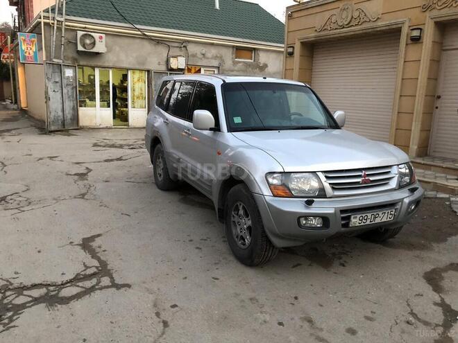 Mitsubishi Pajero 2002, 230,000 km - 3.2 l - Bakı