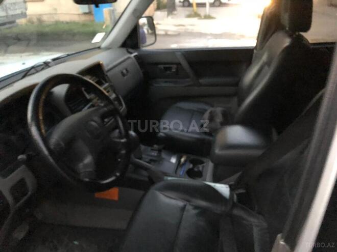 Mitsubishi Pajero 2002, 230,000 km - 3.2 l - Bakı