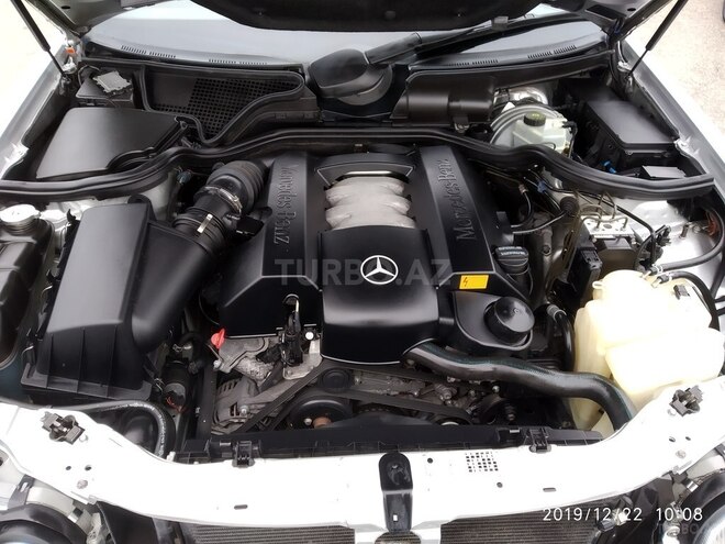Mercedes E 240 2001, 241,200 km - 2.6 l - Bakı
