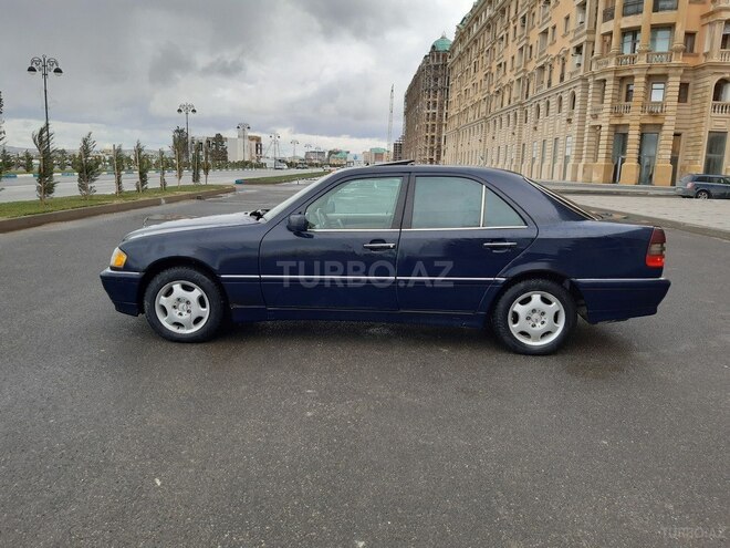 Mercedes C 230 1998, 236,600 km - 2.3 l - Bakı