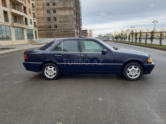 Mercedes C 230 1998, 236,600 km - 2.3 l - Bakı