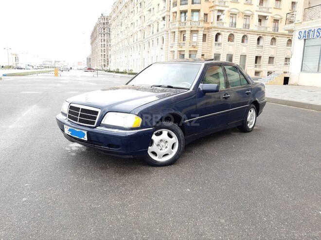 Mercedes C 230 1998, 236,600 km - 2.3 l - Bakı