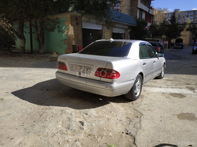 Mercedes E 230 1995, 370,000 km - 2.3 л - Bakı